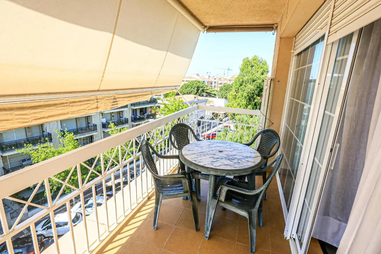 Salix - Only Families Apartment Cambrils Spain