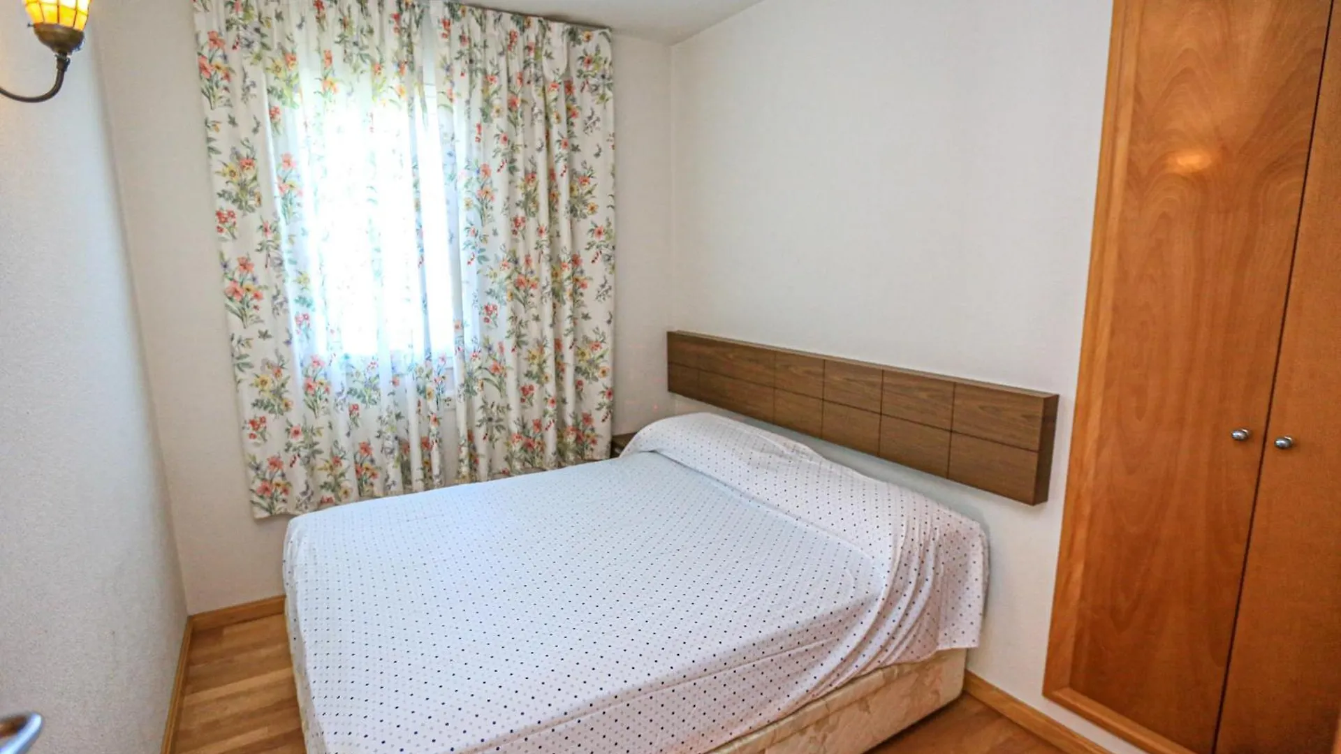 Salix - Only Families Apartment Cambrils